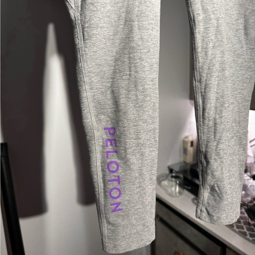 Beyond Yoga x Peloton Gray Spacedye Leggings Large - Picture 4 of 10